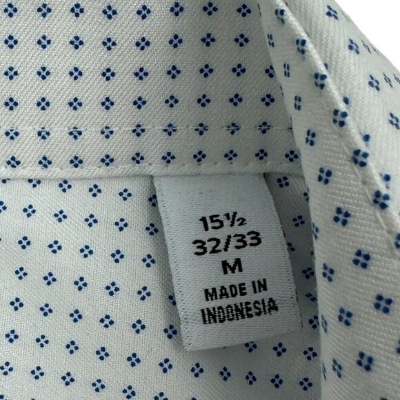 Calvin Klein Infinite Wrinkle-Free Slim Fit Stretch Dress Shirt Men's Size Med. - Picture 4 of 5